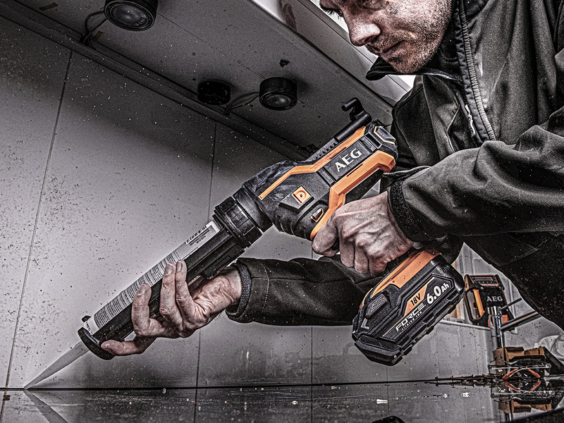 With 2100Nm of nut-busting torque, the 18V ½ FUSION 6 Mode High Torque  Impact Wrench is the only one you'll need on your heavy…